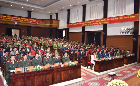 C&ocirc;ng an tỉnh triển khai chương tr&igrave;nh c&ocirc;ng t&aacute;c năm 2020