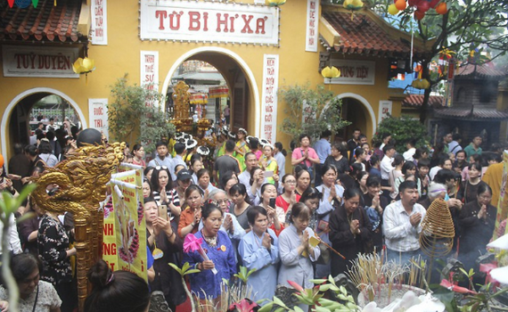 Đi lễ ch&ugrave;a cần lưu &yacute; những điều n&agrave;y