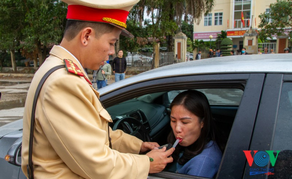 Nhờ Nghị định 100, tai nạn giảm s&acirc;u sau 7 ng&agrave;y nghỉ Tết Nguy&ecirc;n đ&aacute;n?
