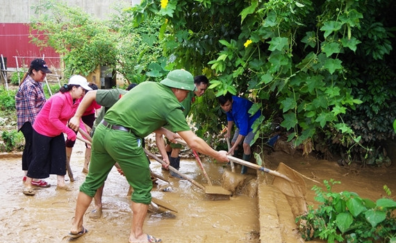 Sửa cơ chế hỗ trợ kinh ph&iacute; cho c&aacute;c địa phương khắc phục hậu quả thi&ecirc;n tai