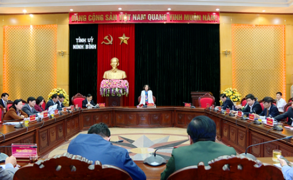 Thường trực Tỉnh ủy triển khai c&ocirc;ng t&aacute;c nội ch&iacute;nh, t&ocirc;n gi&aacute;o năm 2020