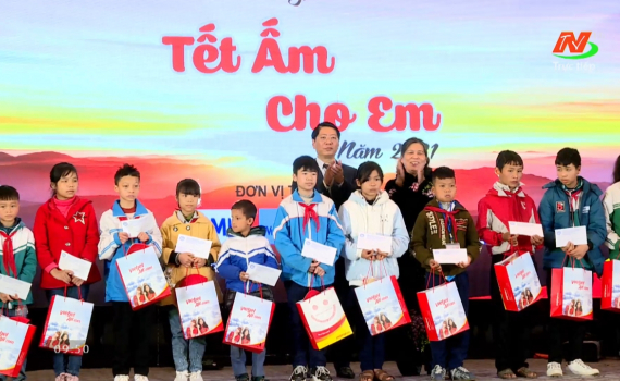 Chương tr&igrave;nh &ldquo;Tết ấm cho em&rdquo; năm 2021 