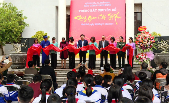 Khai mạc chuy&ecirc;n đề &ldquo;Kh&ocirc;ng gian chợ Tết xưa&rdquo;
