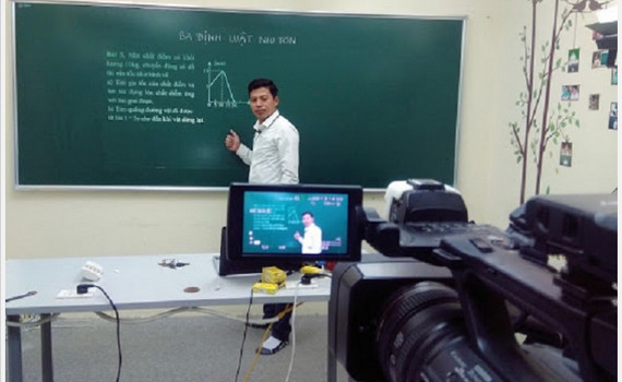 Thủ tướng Ch&iacute;nh phủ chỉ đạo sớm mở cửa trường học trở lại sau Tết 