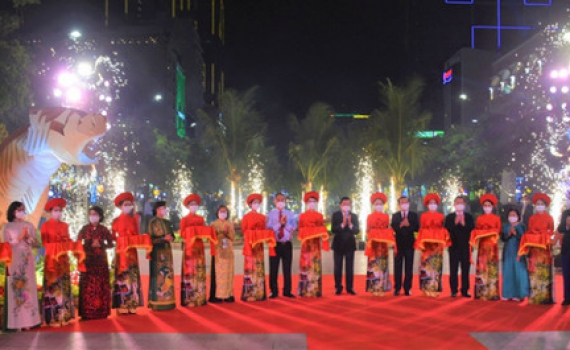 Khai mạc Đường hoa Nguyễn Huệ Tết Nh&acirc;m Dần 2022