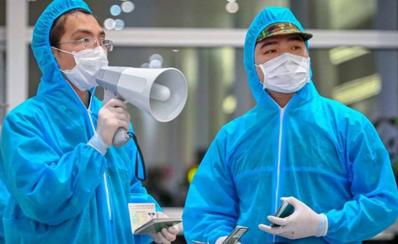 KHẨN: T&igrave;m người đi 2 chuyến bay c&oacute; ca nhiễm Omicron