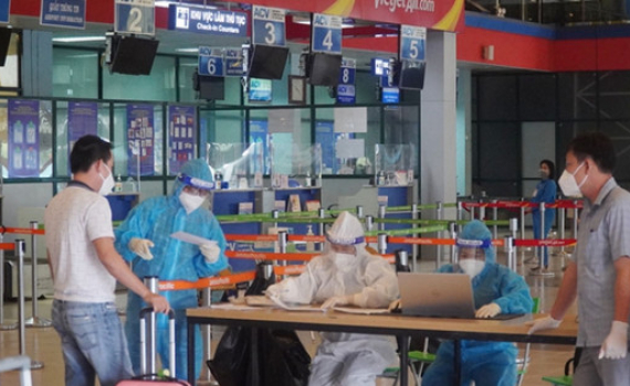 2 phương &aacute;n test nhanh SARS-CoV-2 cho kh&aacute;ch quốc tế tới Việt Nam