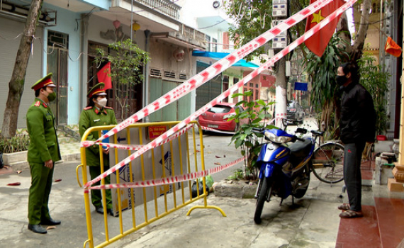 Th&agrave;nh phố Ninh B&igrave;nh: Tăng cường nắm hộ, nắm người để ph&ograve;ng dịch hiệu quả