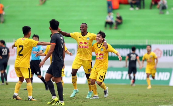 B&igrave;nh luận: Th&iacute;ch ứng v&agrave; thay đổi