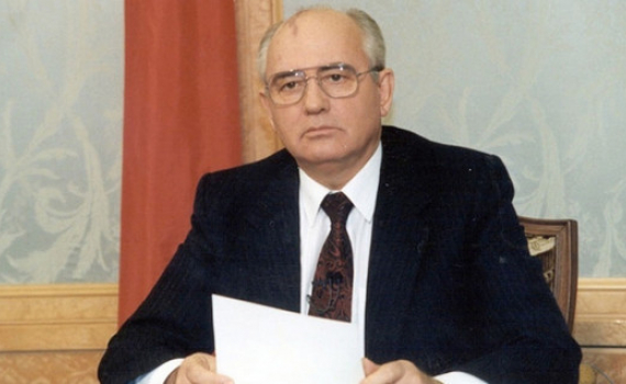 V&igrave; sao vụ &aacute;n h&igrave;nh sự nhằm v&agrave;o Gorbachev bị kh&eacute;p lại?