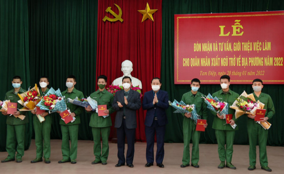 Tam Điệp đ&oacute;n nhận, tư vấn v&agrave; giới thiệu việc l&agrave;m cho qu&acirc;n nh&acirc;n xuất ngũ