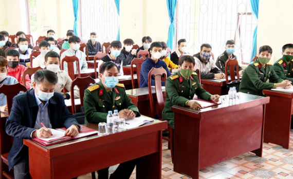 Bồi dưỡng kết nạp Đảng cho thanh ni&ecirc;n nhập ngũ năm 2022