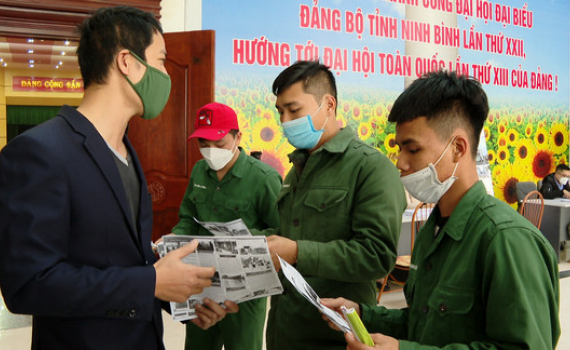 Y&ecirc;n Kh&aacute;nh tư vấn việc l&agrave;m cho qu&acirc;n nh&acirc;n xuất ngũ
