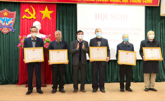 Ủy ban Đo&agrave;n kết C&ocirc;ng gi&aacute;o tỉnh triển khai nhiệm vụ năm 2022