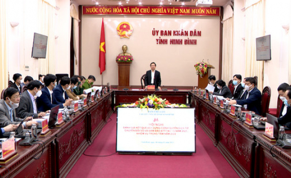 Ninh B&igrave;nh đẩy mạnh x&acirc;y dựng ch&iacute;nh quyền điện tử, chuyển đổi số v&agrave; đảm bảo an to&agrave;n th&ocirc;ng tin mạng