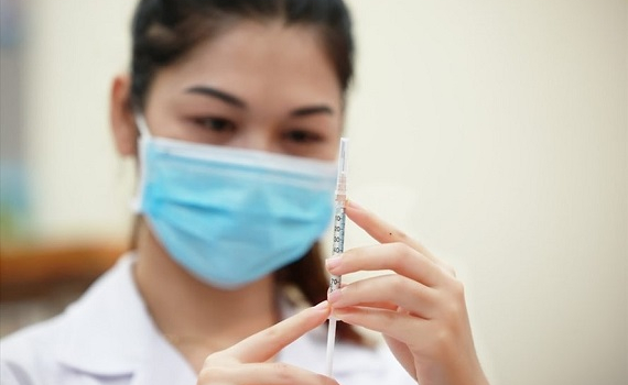 Đ&atilde; ti&ecirc;m Vero Cell th&igrave; ti&ecirc;m bổ sung loại n&agrave;o? Tại sao mẫu x&aacute;c nhận mới ghi ti&ecirc;m 7 mũi vaccine COVID-19?