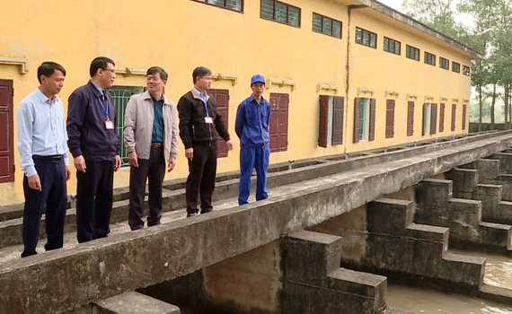 Lấy nước cho vụ Đ&ocirc;ng Xu&acirc;n