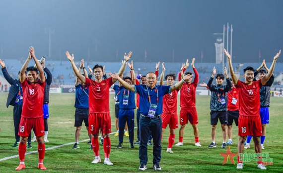 V&eacute; trận chung kết Việt Nam - Th&aacute;i Lan tăng ch&oacute;ng mặt