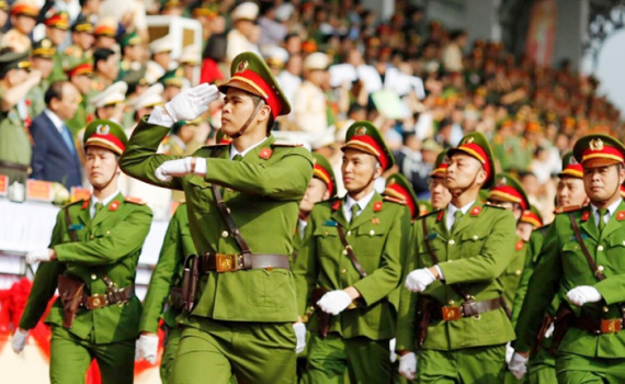 Nghi&ecirc;n cứu đề xuất tăng hạn tuổi phục vụ của sĩ quan, hạ sĩ quan C&ocirc;ng an nh&acirc;n d&acirc;n