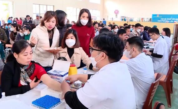 Lễ hội Xu&acirc;n hồng huyện Y&ecirc;n M&ocirc;