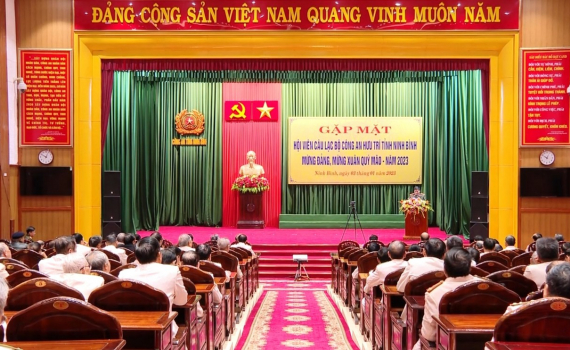 C&ocirc;ng an tỉnh tổ chức gặp mặt hội vi&ecirc;n C&acirc;u lạc bộ C&ocirc;ng an hưu tr&iacute;