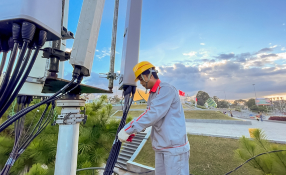 Nh&agrave; mạng chủ động tăng cường hạ tầng, đảm bảo mạng lưới th&ocirc;ng suốt