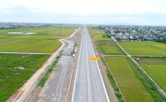 Đề xuất 9 tuyến cao tốc n&acirc;ng tốc độ tối đa l&ecirc;n 90km/giờ