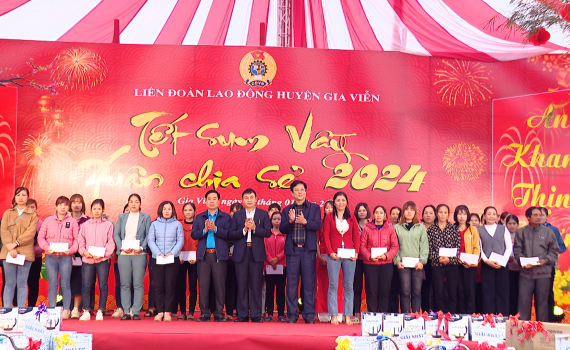 "Tết sum vầy - Xu&acirc;n chia sẻ" tại huyện Gia Viễn