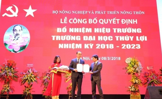 Nghị định 85/2023/NĐ-CP: Vi&ecirc;n chức quản l&yacute; c&oacute; thể được bổ nhiệm lại số lần kh&ocirc;ng hạn chế