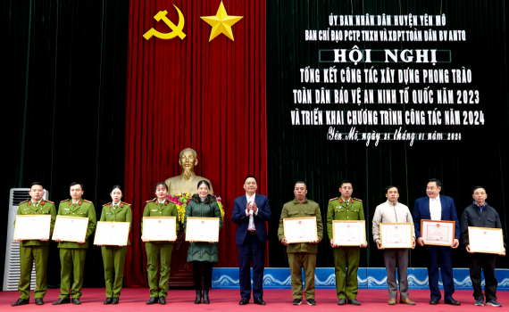 Y&ecirc;n M&ocirc; triển khai phong tr&agrave;o "To&agrave;n d&acirc;n bảo vệ An ninh Tổ quốc" năm 2024