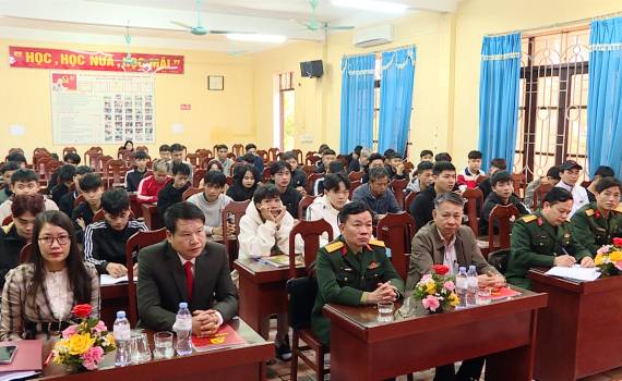 Y&ecirc;n Kh&aacute;nh khai giảng lớp nhận thức về Đảng kh&oacute;a I năm 2024