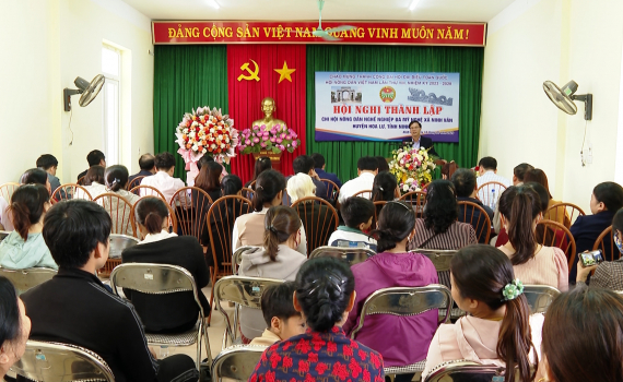 Th&agrave;nh lập Chi hội N&ocirc;ng d&acirc;n nghề nghiệp đ&aacute; mỹ nghệ Ninh V&acirc;n