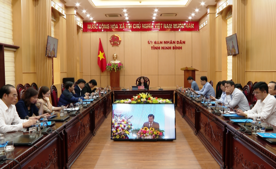 Hội nghị trực tuyến to&agrave;n quốc triển khai c&ocirc;ng t&aacute;c Y tế năm 2024