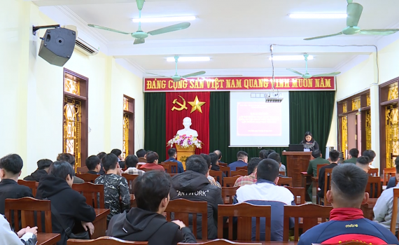  Th&agrave;nh phố Tam Điệp bồi dưỡng nhận thức về Đảng cho thanh ni&ecirc;n chuẩn bị nhập ngũ