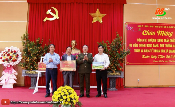 Đồng ch&iacute; Thứ trưởng Bộ C&ocirc;ng an thăm v&agrave; ch&uacute;c Tết Đảng bộ, ch&iacute;nh quyền v&agrave; nh&acirc;n d&acirc;n x&atilde; Quang Thiện