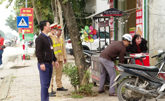 Tam Điệp đẩy mạnh quản l&yacute; trật tự đ&ocirc; thị dịp gi&aacute;p Tết