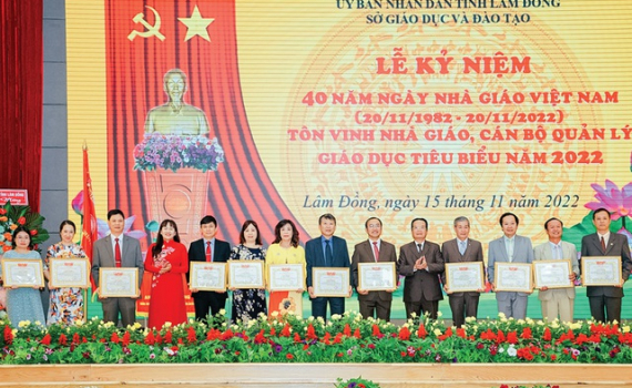 Hướng dẫn thi đua khen thưởng ng&agrave;nh Gi&aacute;o dục v&agrave; Đ&agrave;o tạo