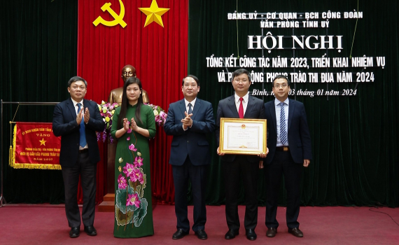 Văn ph&ograve;ng Tỉnh uỷ triển khai nhiệm vụ năm 2024
