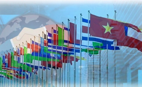 Ngoại giao kinh tế đ&acirc;u phải v&igrave; mục ti&ecirc;u viển v&ocirc;ng!
