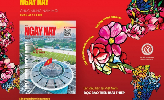 Đọc b&aacute;o Tết tr&ecirc;n bưu thiếp định danh, t&iacute;ch hợp tr&iacute; tuệ nh&acirc;n tạo