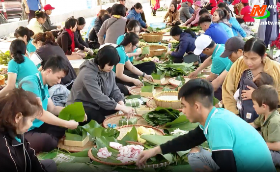 Chương tr&igrave;nh thiện nguyện Vạn b&aacute;nh chưng xanh