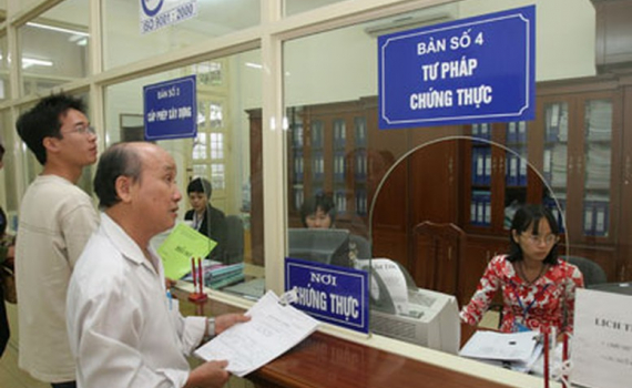 Ủy ban nh&acirc;n d&acirc;n cấp x&atilde; được chứng thực c&aacute;c văn bản do nước ngo&agrave;i cấp
