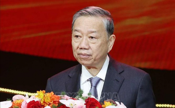 Tổng B&iacute; thư: Chuyển đổi số kh&ocirc;ng chỉ l&agrave; cơ hội m&agrave; l&agrave; tr&aacute;ch nhiệm của mỗi doanh nghiệp