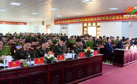 C&ocirc;ng an th&agrave;nh phố Hoa Lư triển khai nhiệm vụ c&ocirc;ng t&aacute;c năm 2025