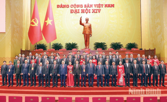 Đồng ch&iacute; B&iacute; thư Tỉnh ủy Đặng Xu&acirc;n Phong v&agrave; đồng ch&iacute; Chủ tịch UBND tỉnh Trần Huy Tuấn được bầu v&agrave;o Ban Chấp h&agrave;nh Trung ương Đảng kh&oacute;a XIV