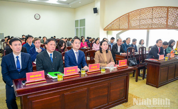 Văn ph&ograve;ng Tỉnh ủy triển khai nhiệm vụ c&ocirc;ng t&aacute;c năm 2026