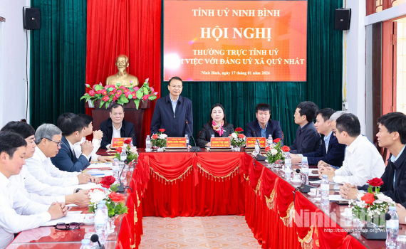 Thường trực Tỉnh ủy l&agrave;m việc với Đảng ủy x&atilde; Quỹ Nhất