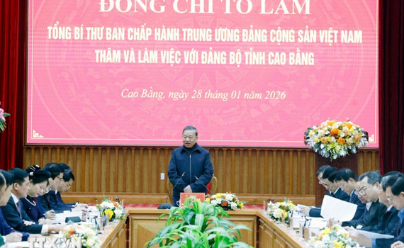 Tổng B&iacute; thư T&ocirc; L&acirc;m: Cao Bằng sẽ biến lợi thế đặc th&ugrave; th&agrave;nh động lực ph&aacute;t triển thực chất
