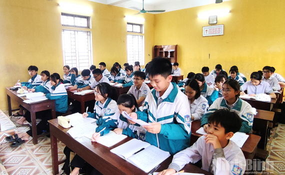 Ninh B&igrave;nh: Ngoại ngữ l&agrave; m&ocirc;n thi thứ 3 kỳ thi tuyển sinh lớp 10 THPT năm học 2026-2027