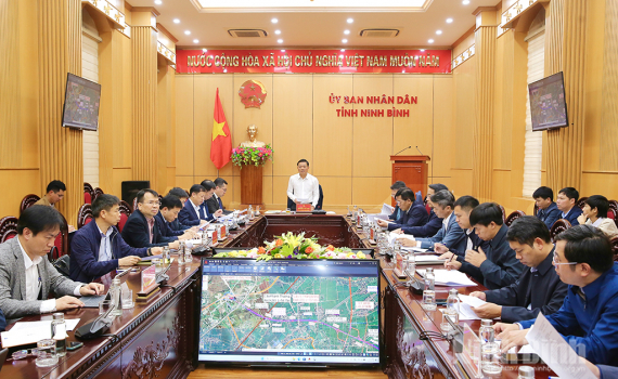 Đẩy nhanh tiến độ thực hiện Dự &aacute;n tuyến đường bộ cao tốc Ninh B&igrave;nh - Hải Ph&ograve;ng